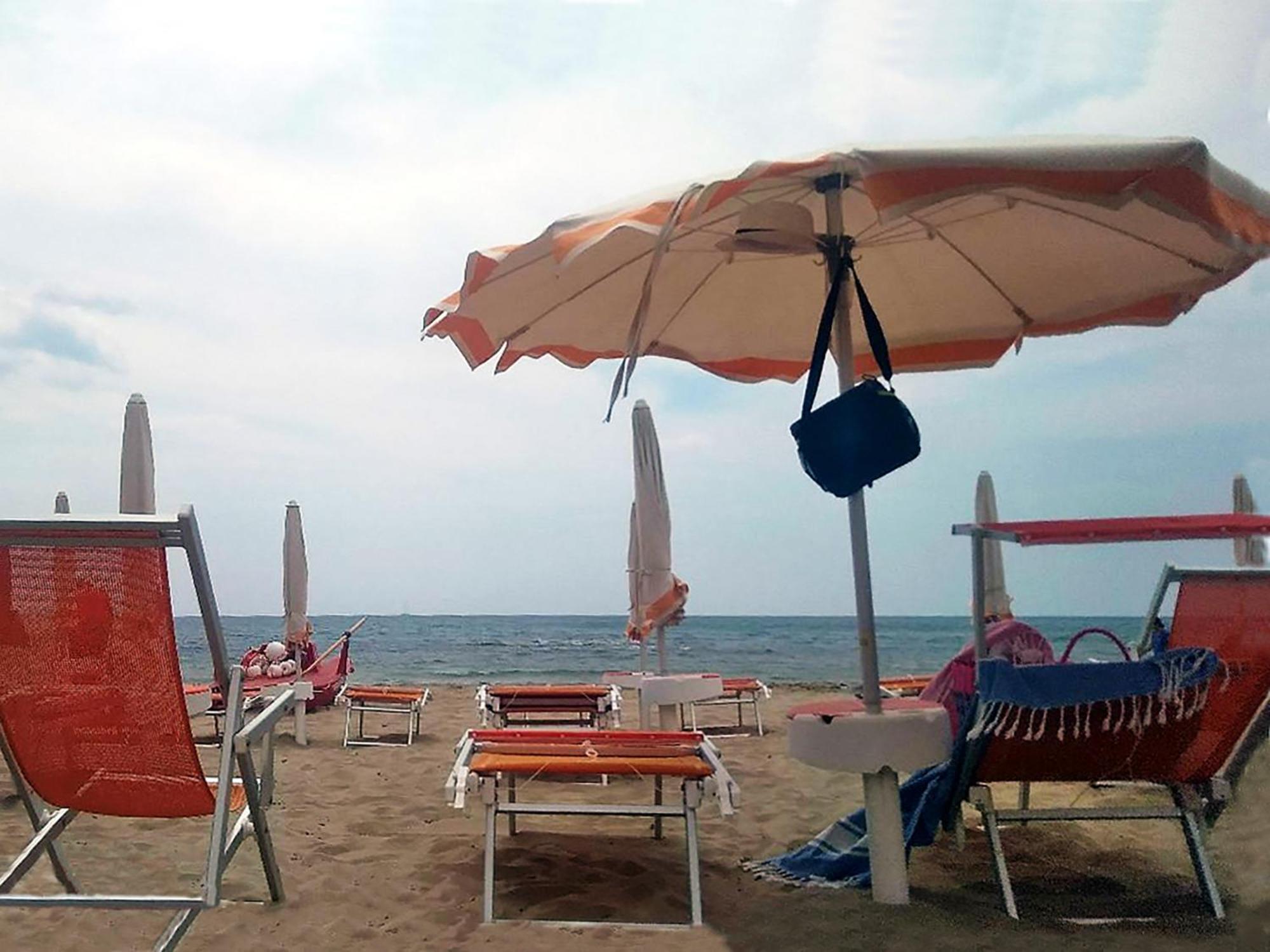 Hotel E Residence Il Faro Acciaroli Dış mekan fotoğraf